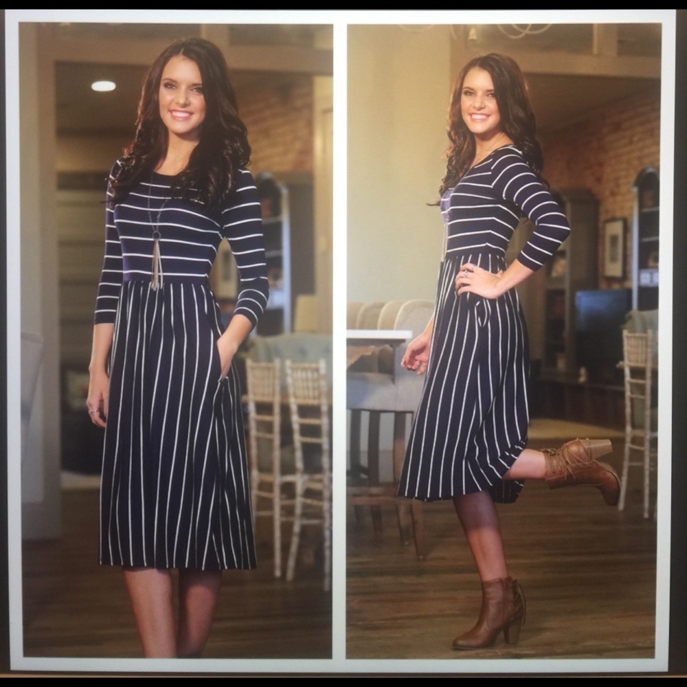 Infinity Raine navy blue and white stripe Dress - Picture 2 of 2